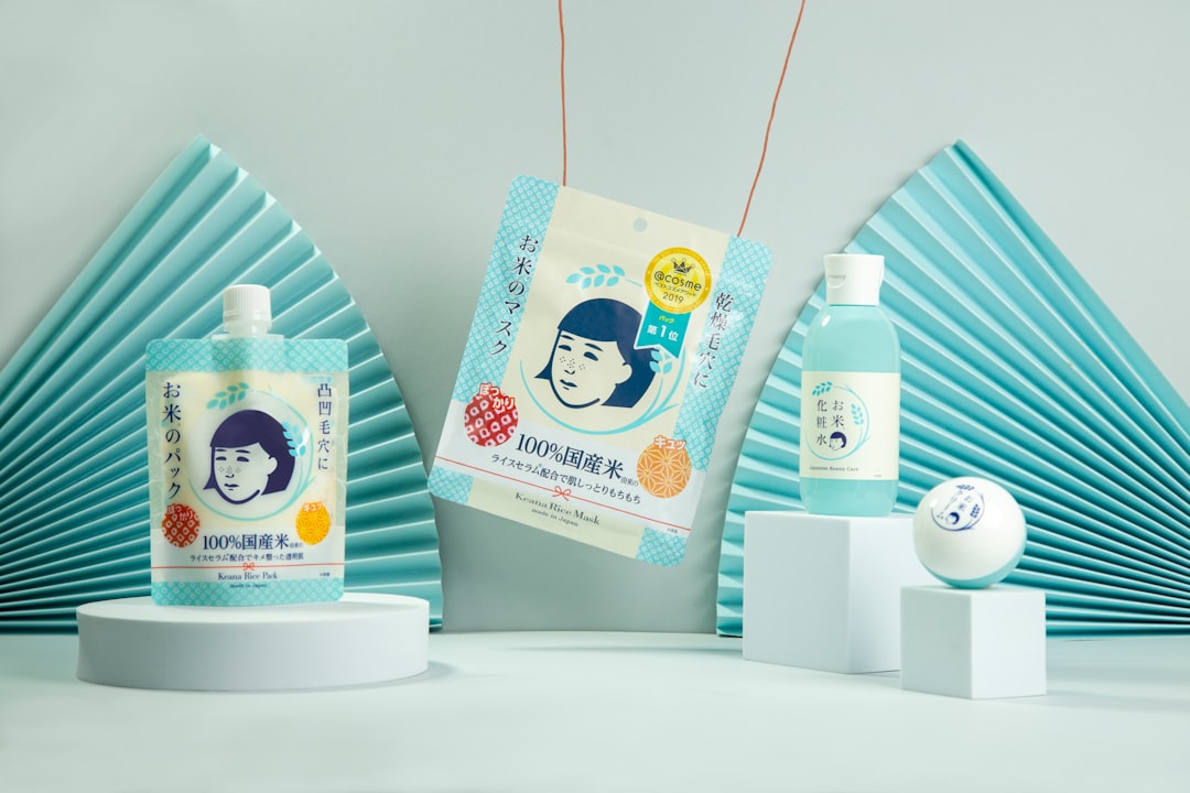 K-뷰티 메이크업 필수템