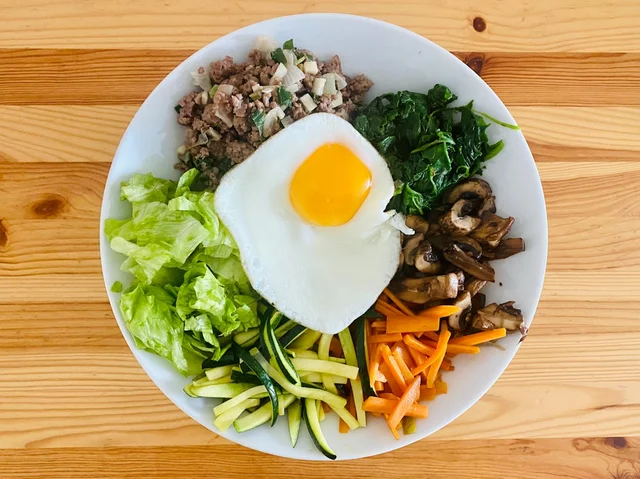 비빔밥 맛있게 만드는 법과 한국 전통 식문화의 이해