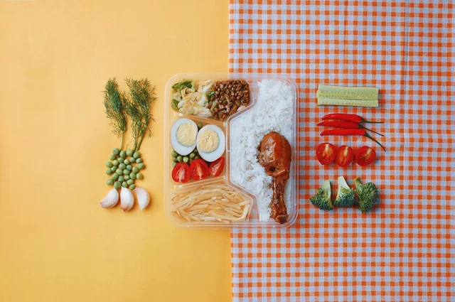 한국 편의점 이용 가이드: K-푸드부터 서비스까지 완벽 활용법